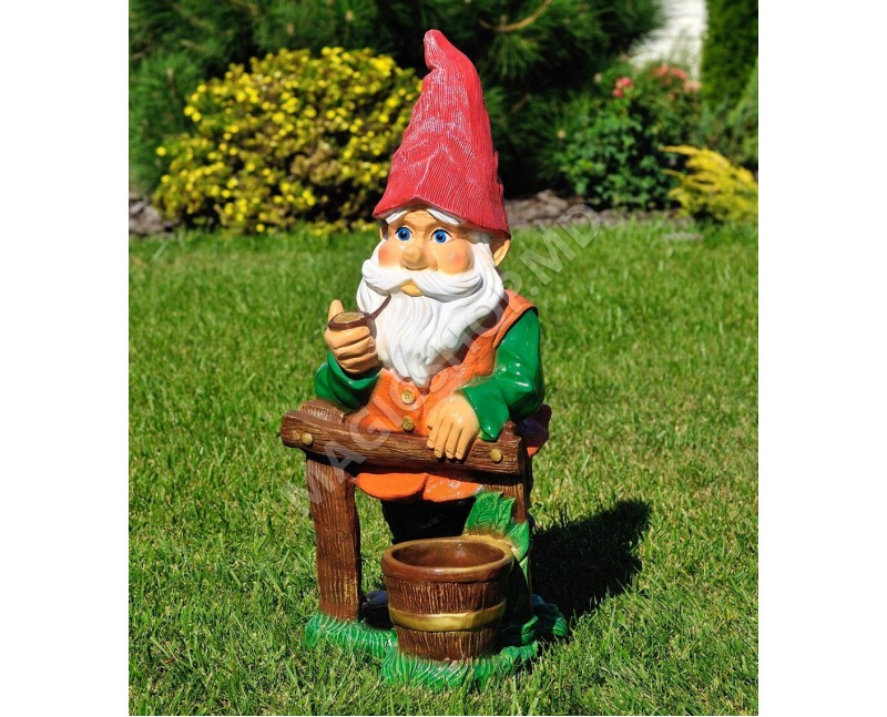 Садово-парковая фигура Cera Гном у забора